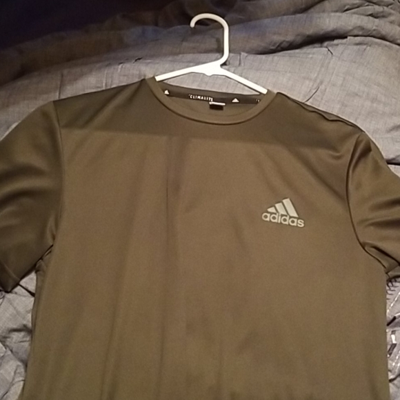 Adidas Climalite Athletic tee - Picture 1 of 3